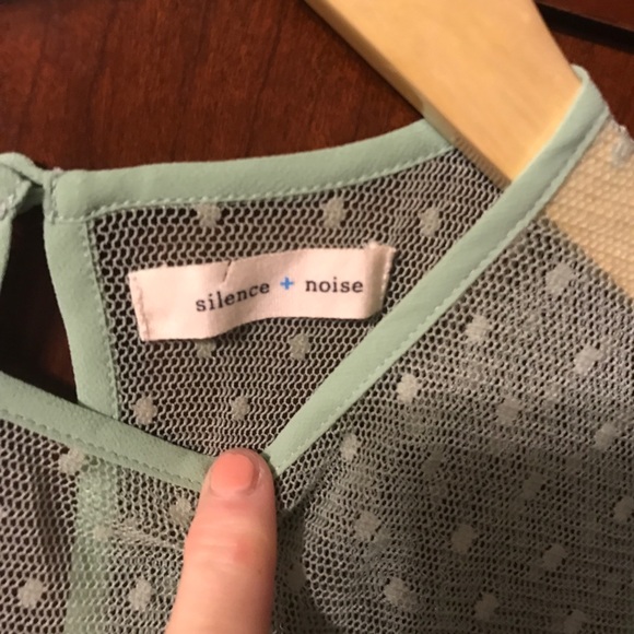 Urban Outfitters Silence + Noise Top - Picture 3 of 4